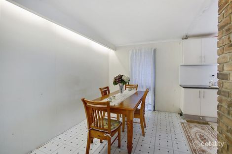 Property photo of 32 The Parkway Bradbury NSW 2560