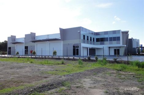 19 Flinders Pde, North Lakes, QLD 4509