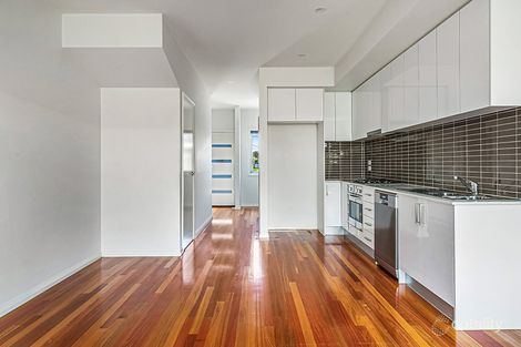 Property photo of 4/99 Kent Road Pascoe Vale VIC 3044
