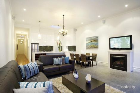 Property photo of 17 Yarra Grove Hawthorn VIC 3122