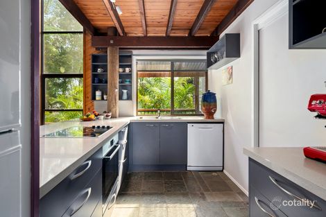 Property photo of 2 Lockyer Close Coffs Harbour NSW 2450