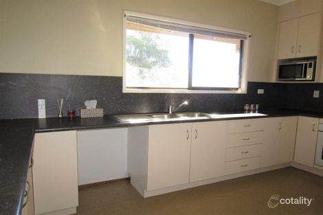 Property photo of 3 Walsh Avenue Blackwater QLD 4717