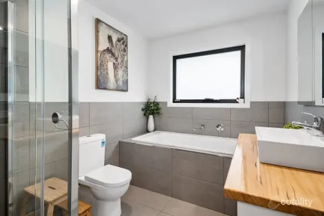 Property photo of 238 Cambridge Road Warrane TAS 7018