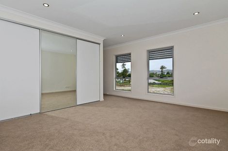 Property photo of 10 Jurien Crescent Varsity Lakes QLD 4227