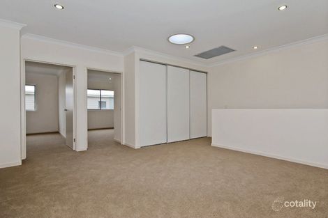 Property photo of 10 Jurien Crescent Varsity Lakes QLD 4227