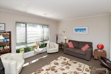 Property photo of 2/19 Jeffrey Street Indented Head VIC 3223