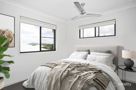 Property photo of 25 Parklane Crescent Beaconsfield QLD 4740