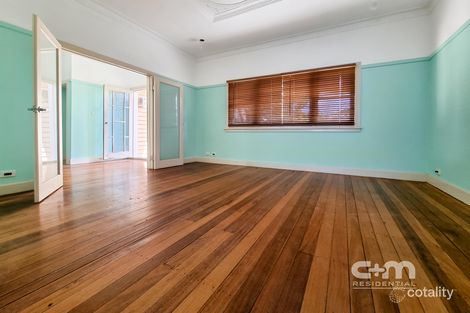 Property photo of 2 Muchell Grove Coburg VIC 3058