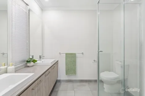Property photo of 13 Nineveh Road Craigieburn VIC 3064