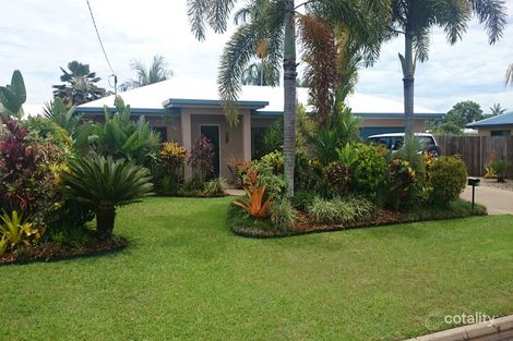 6 Smart St, Mooroobool, QLD 4870