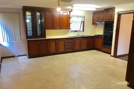 Property photo of 24 Stonehouse Crescent Bentley WA 6102