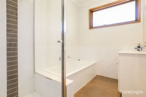 Property photo of 22 Chandler Street Werribee South VIC 3030