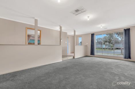 Property photo of 98 Honour Avenue Wyndham Vale VIC 3024