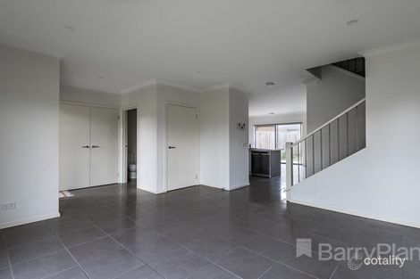 Property photo of 12 Minot Court Keysborough VIC 3173