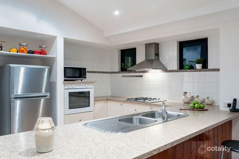 Property photo of 8 Abingdon Crescent Wellard WA 6170