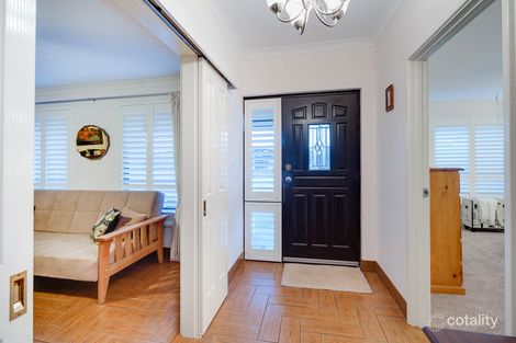Property photo of 8 Abingdon Crescent Wellard WA 6170