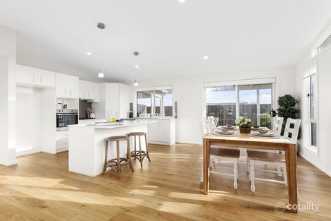 114/40 Watt St, Lara, VIC 3212