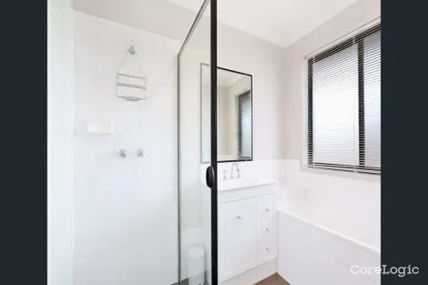 Property photo of 4 Earle Page Drive Armidale NSW 2350
