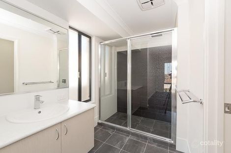 Property photo of 39 Calella Loop Piara Waters WA 6112