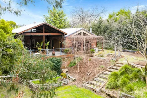 Property photo of 243 Humevale Road Humevale VIC 3757
