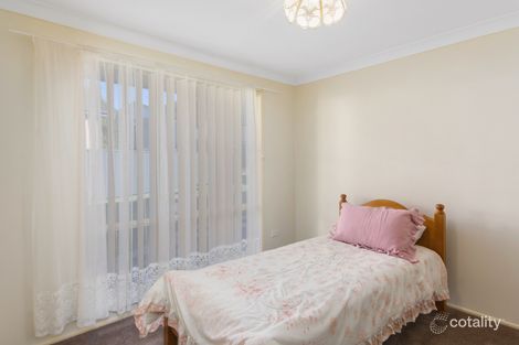 Property photo of 8 Hallam Close Kanahooka NSW 2530