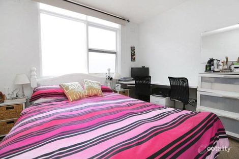 Property photo of 9/2-3 Kempsey Close Dee Why NSW 2099