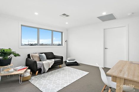 Property photo of 100 Harbour Boulevard Shell Cove NSW 2529