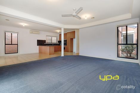 Property photo of 24 Thames Way Roxburgh Park VIC 3064