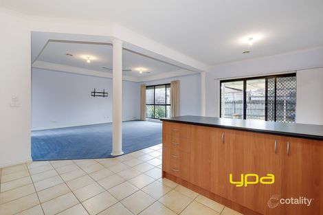 Property photo of 24 Thames Way Roxburgh Park VIC 3064