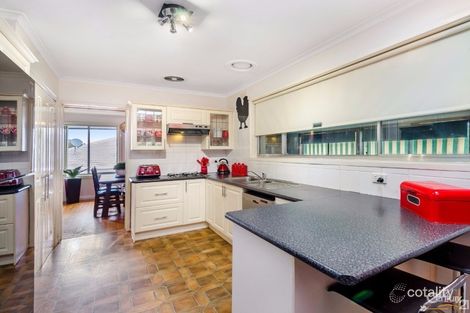Property photo of 9 Carmel Court Frankston VIC 3199
