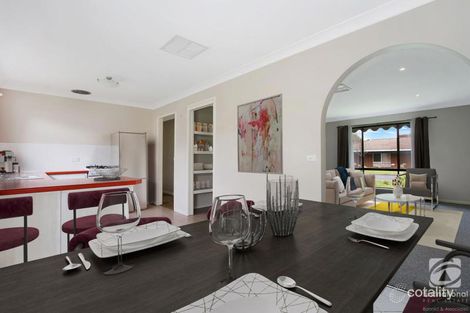 Property photo of 2 Graetz Court Lavington NSW 2641