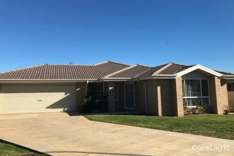 Property photo of 30 Tulipwood Crescent Oxley Vale NSW 2340