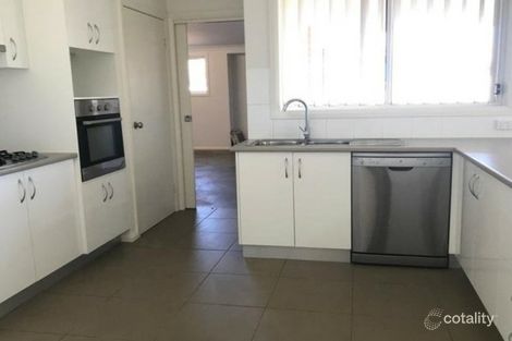 Property photo of 30 Tulipwood Crescent Oxley Vale NSW 2340
