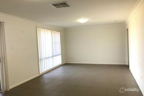 Property photo of 30 Tulipwood Crescent Oxley Vale NSW 2340
