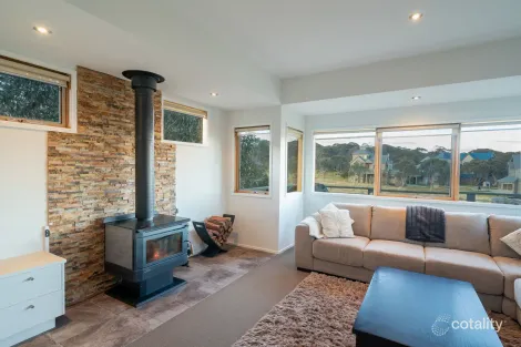 Property photo of 98 Big Muster Drive Dinner Plain VIC 3898