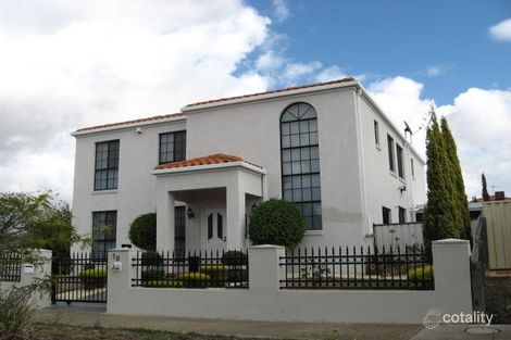 18 Oriana Way, Sydenham, VIC 3037