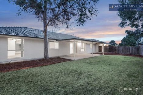 Property photo of 5 Scenic Drive Point Cook VIC 3030