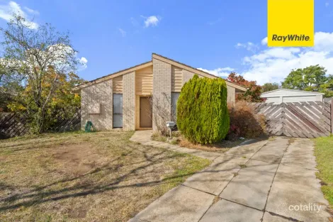 Property photo of 29 Fred Johns Crescent McKellar ACT 2617