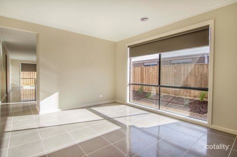 Property photo of 28 Trent Crescent Charlemont VIC 3217