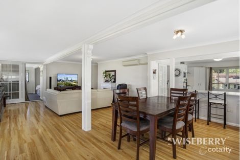 Property photo of 381 Lakedge Avenue Berkeley Vale NSW 2261