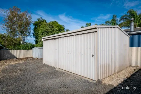 Property photo of 37 Mintern Crescent Horsham VIC 3400