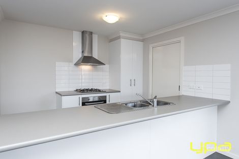 Property photo of 144 James Melrose Drive Brookfield VIC 3338