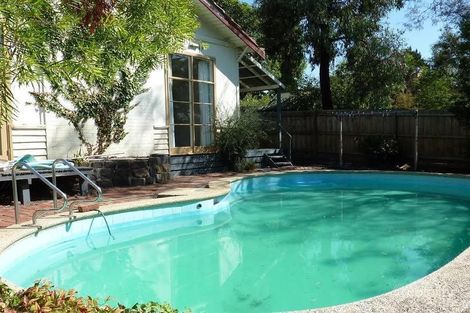 Property photo of 2 Clive Road Hawthorn East VIC 3123