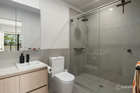 Property photo of 4 Bellavista Drive Tyabb VIC 3913