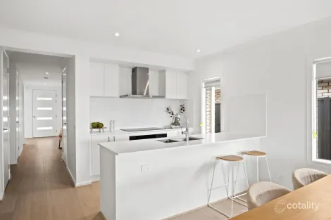 Property photo of 23 Celestial Way White Rock QLD 4306