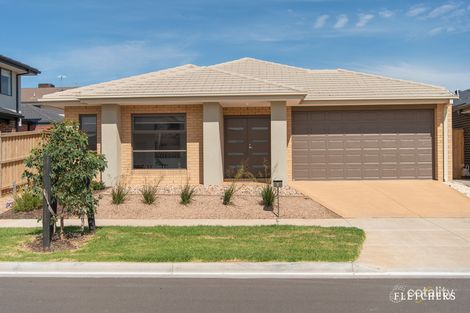 Property photo of 6 Renga Place Mambourin VIC 3024