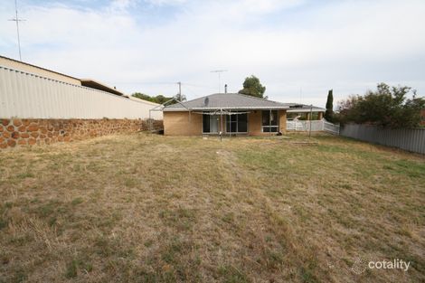 Property photo of 8 Lockwood Crescent Withers WA 6230