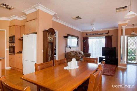 Property photo of 11 Derby Grove Flora Hill VIC 3550