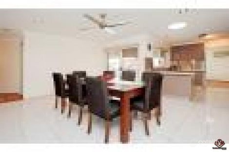 Property photo of 28 Delavan Street Wishart QLD 4122