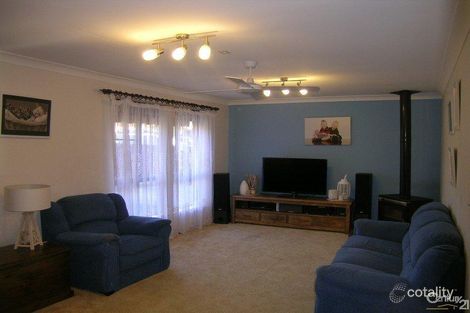 Property photo of 16 Adina Close Forster NSW 2428